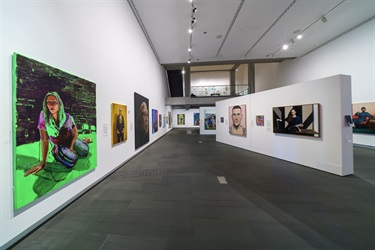archie_install_glasshouse_04.jpg