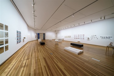 Glasshouse_Gallery_April25_035.jpg