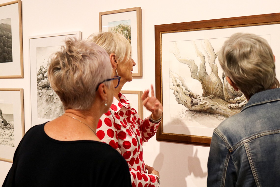 GALLERY2025_MeetTheArtists_050825_WebBanner(withsafe) (1).jpg